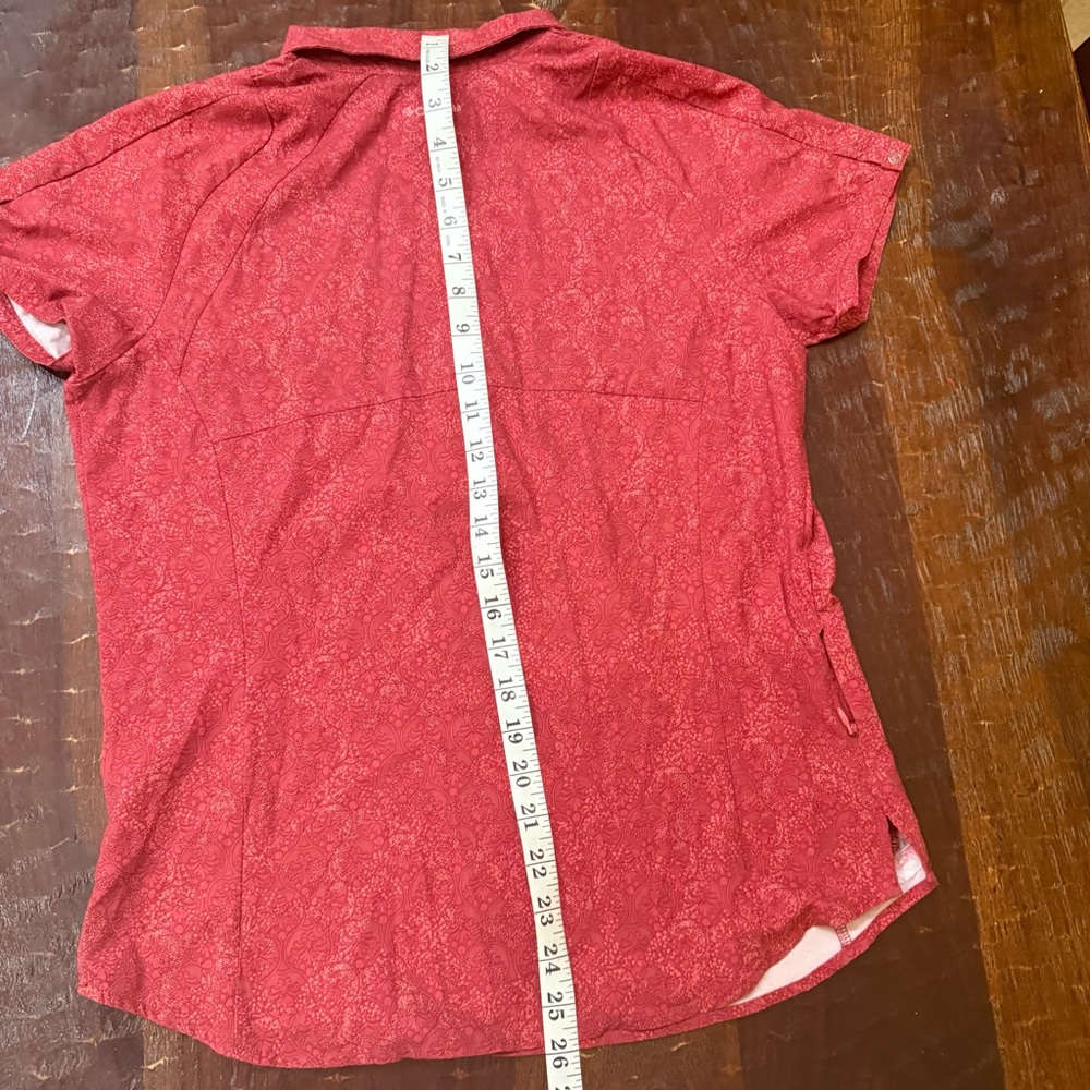 Columbia Women's Red Titanium Omni Dry Collared Shirt - Picture 13 of 16